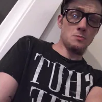 micklo55677's Profile Pic