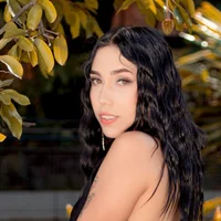 AriaLuxx's Avatar Pic