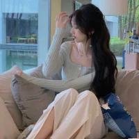 รูปโปรไฟล์ของ Freeandeasy-