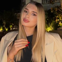 Slika avatara modela SusanMoor