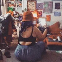 moonqueen's Profile Pic