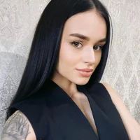 AliviaMortni's Avatar Photo
