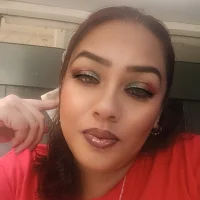 Tania22's Profile Pic