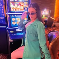 Queenn24's Profile Pic