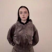 MimiOlten's Profile Pic