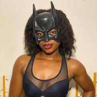 CurvyLillyXO