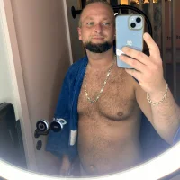 Slave4You0's Avatar Pic