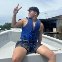 tayler_lc 的個人資料圖片