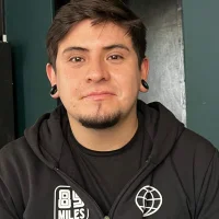 Ethaann_'s Profile Pic