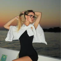 Gambar Profil BriannaKlette