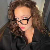 SilentHowl Adlı Modelin Avatarı