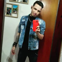 zoe_egil's Profile Pic