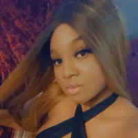 Candibrown33's Profile Pic