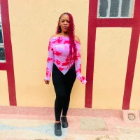 Lovey_queenne