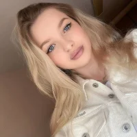 RebeccaHolder's Profile Pic