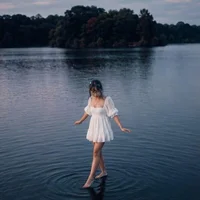 Luna_7_777's Avatar Pic