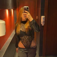 Shenoa_ra Adlı Modelin Avatarı