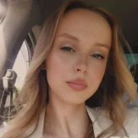 BrittGroomes's Profile Pic