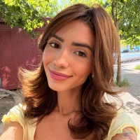 AyanaLys webcam model