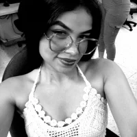 Emily_Wllians stripchat