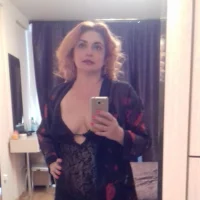 RoyalLuisa's Profile Pic