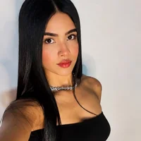 aria_rossi's Avatar Pic