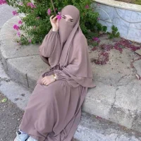 HazelDibbuk's Profile Pic