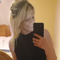 LineaVeee Φωτ, Προφίλ