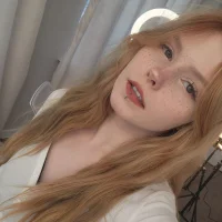 Julia_Anis Gambar Avatar