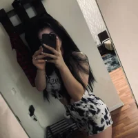 LilyBurn's Profile Pic