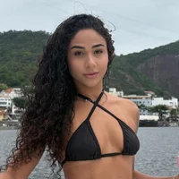 Monica_Hiness's Foto Profil