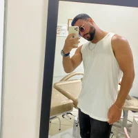Oliverself's Profile Pic