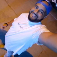 Johan7272's Profile Pic