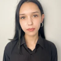 Gambar Profil CoraAlexande