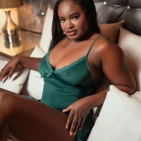 Ebony_Rose1