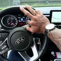 Jlouis_scort Φωτ, Προφίλ