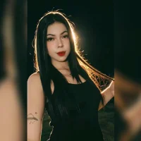 Профилна снимка на Emilygomez_19