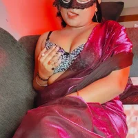 Miss-jully's Profile Pic