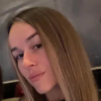 Профилна снимка на NaomiSmile