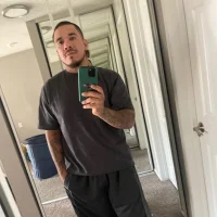 Tonyloks69's Profile Pic