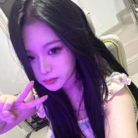 Little-521's Profile Pic