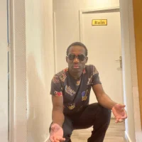 Emmanuel23xx 아바타 사진