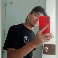 รูปโปรไฟล์ของ adrian_05_