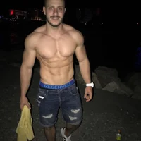 claudelo 的個人資料圖 片