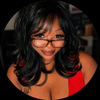 QUEENCURVELLA Immagine Avatar