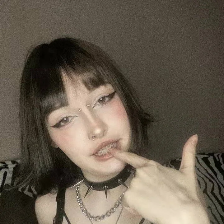 virusDoll