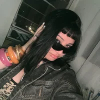 hot_kittyyy's Avatar Pic