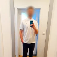 Leconu's Profile Pic