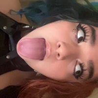 Booboosperfectfacefuck's Avatar Pic