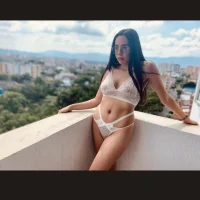 Alice_Beckerr's Profile Pic